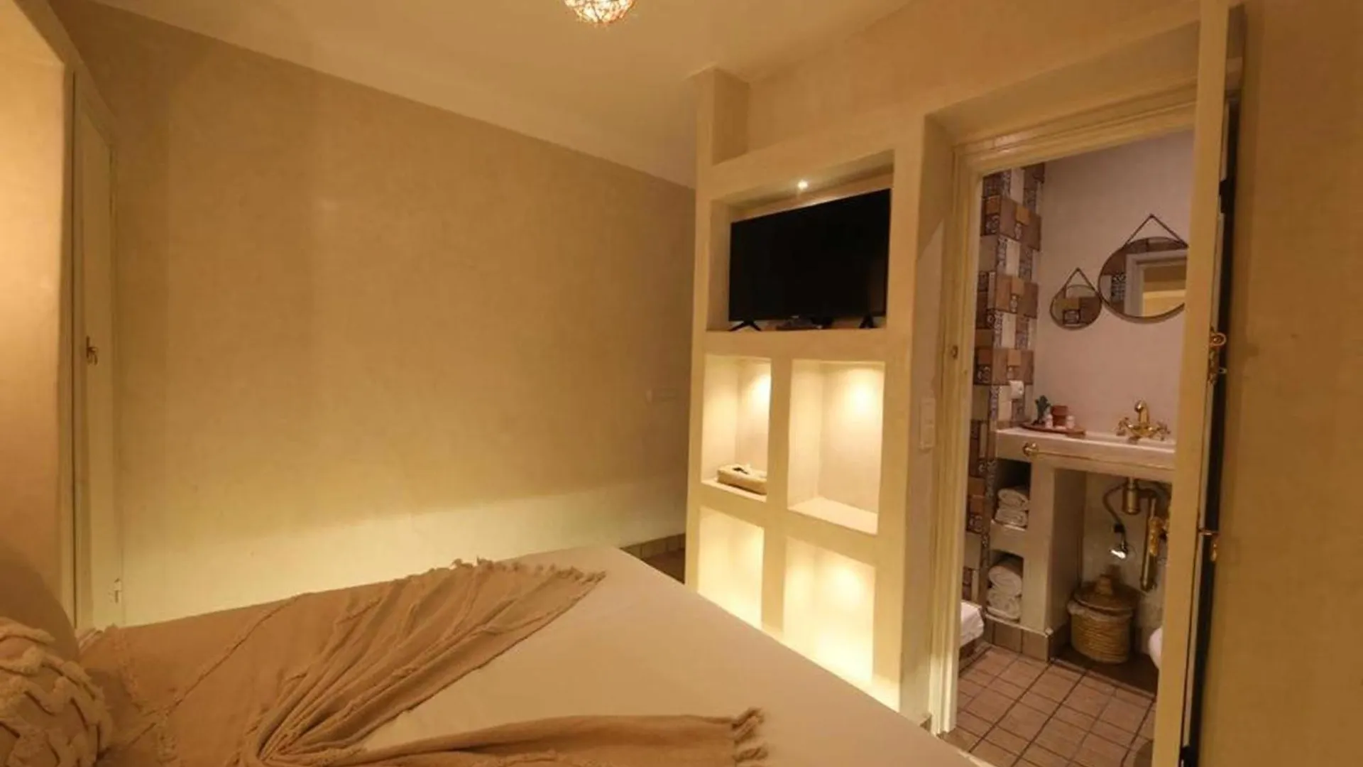 Homestay Riad Oum Exclusive Marrakesh Morocco