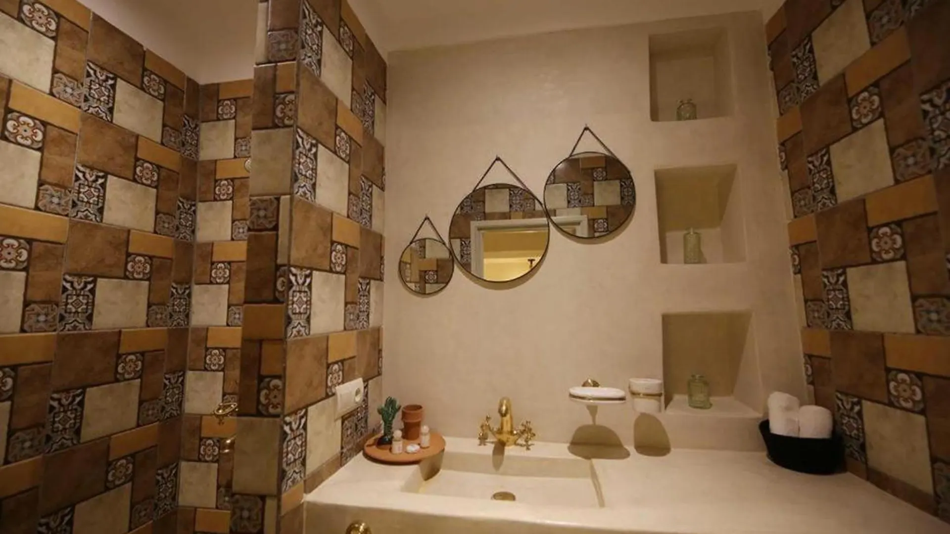Riad Oum Exclusive Marrakesh Homestay